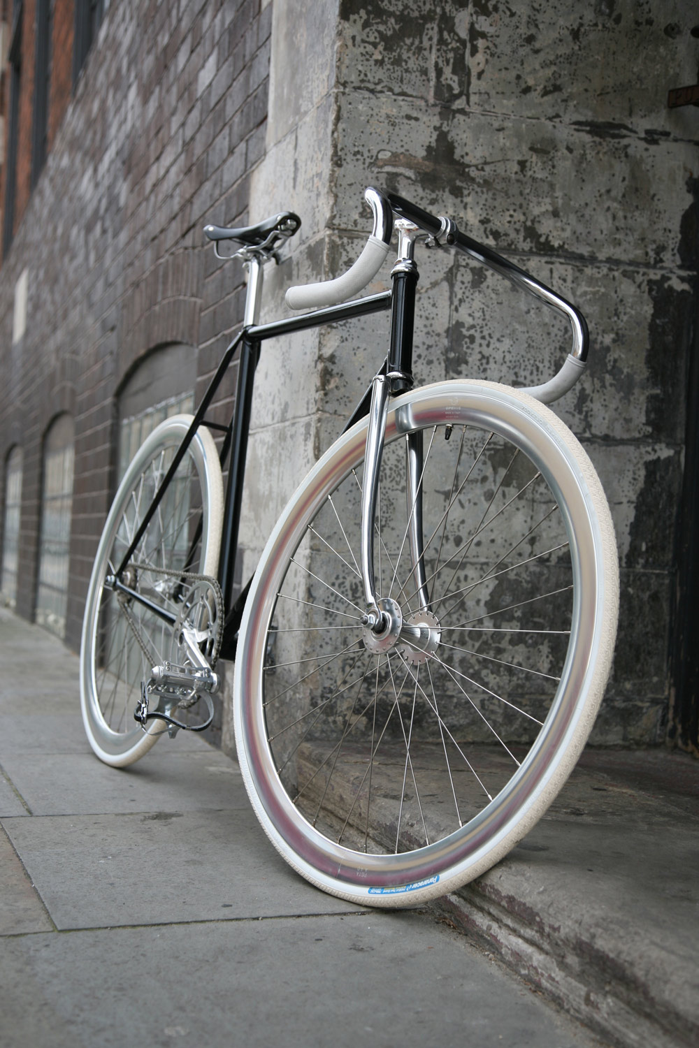 promo-picture: fixed gear anymodel